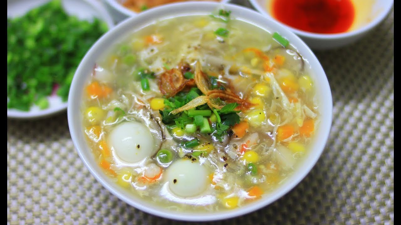 súp tôm từ bắp, nấm và trứng